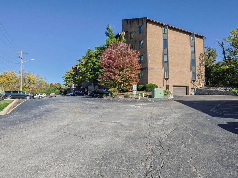 3004 Glenmore Avenue, Unit 203, Cincinnati, OH 45238 Photo 23