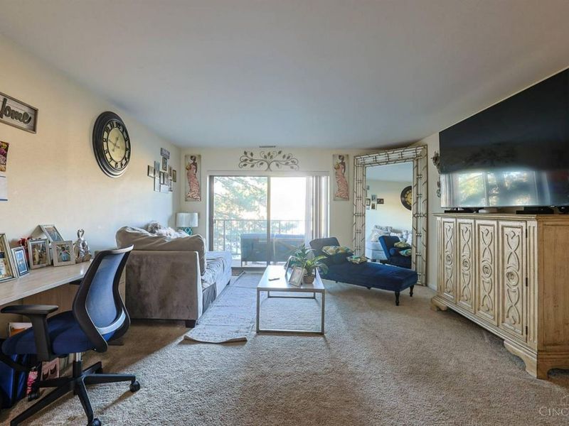 3004 Glenmore Avenue, Unit 203, Cincinnati, OH 45238 Photo 7