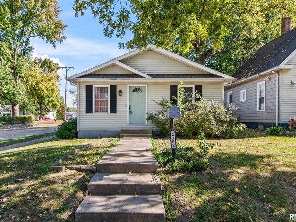2302 S 10TH Street, Springfield, IL 62703