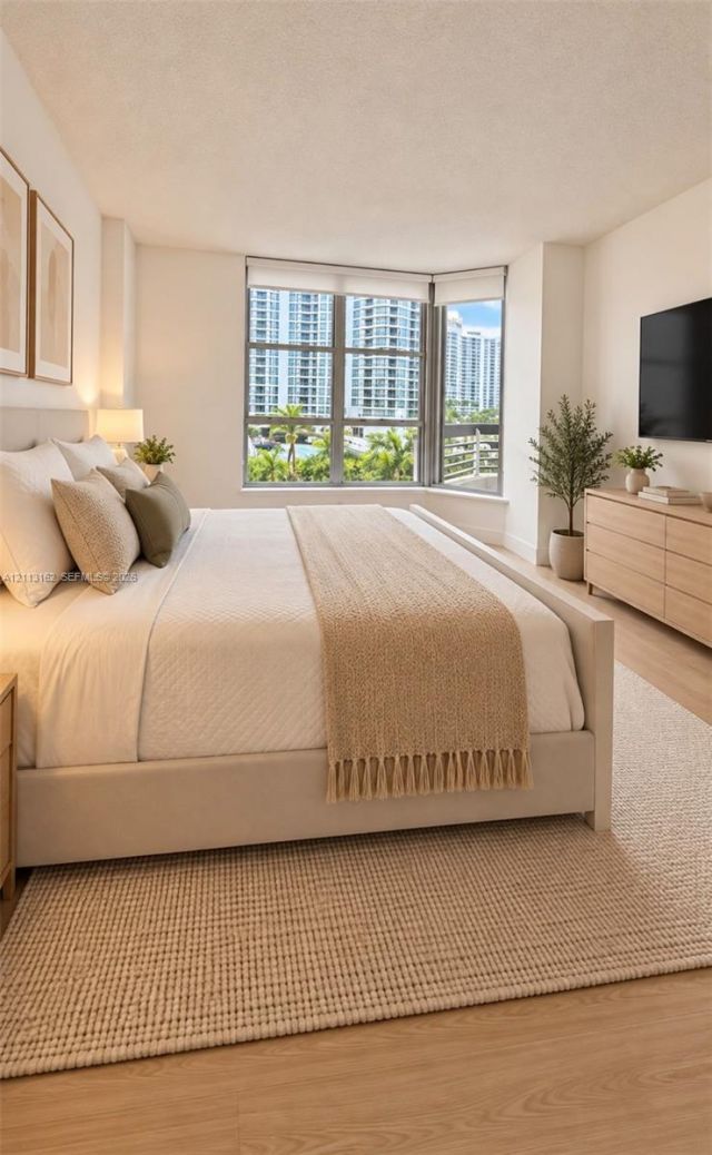 3600 Mystic Pointe Dr , Unit 703, Aventura, FL 33180 Photo