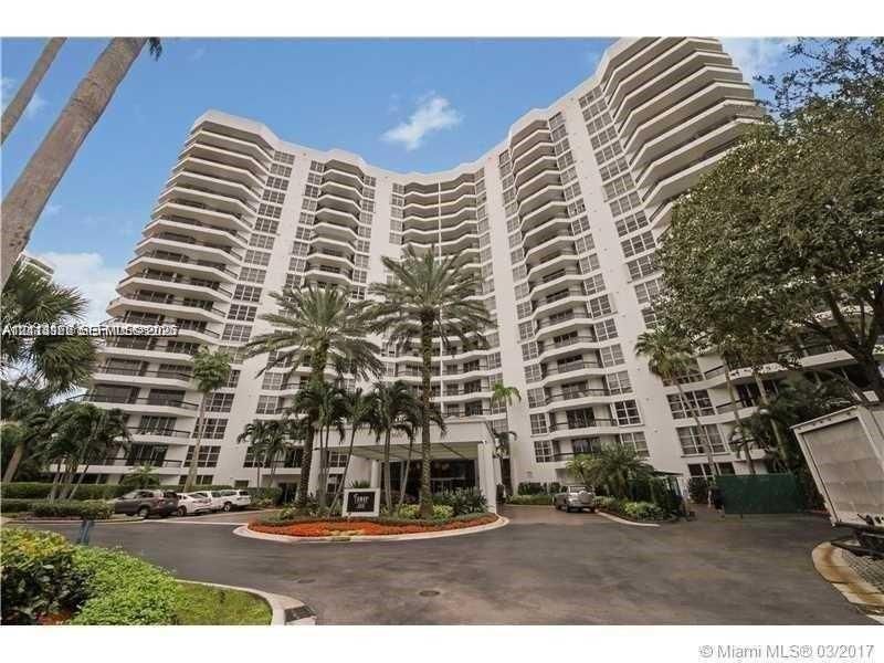 3600 Mystic Pointe Dr , Unit 703, Aventura, FL 33180 Photo