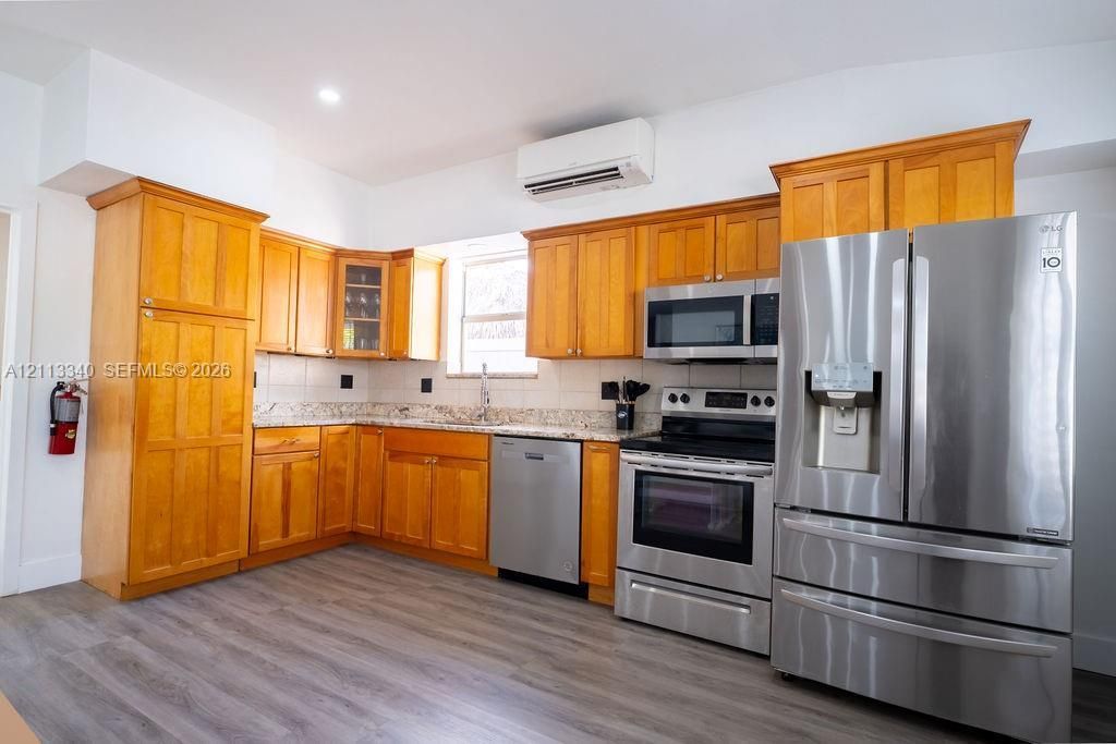 2705 Dolphin Dr , Marathon, FL 33050 Photo