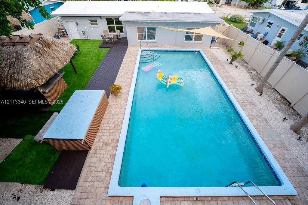 2705 Dolphin Dr , Marathon, FL 33050 Photo