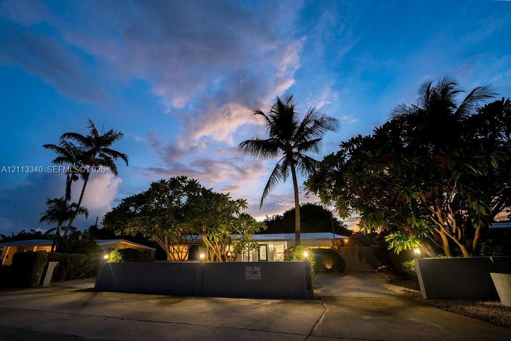 2705 Dolphin Dr , Marathon, FL 33050 Photo