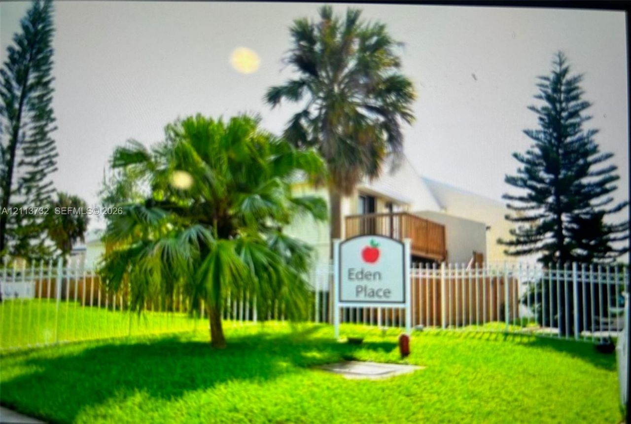 645 Executive Center Dr , Unit R107, West Palm Beach, FL 33401 Photo