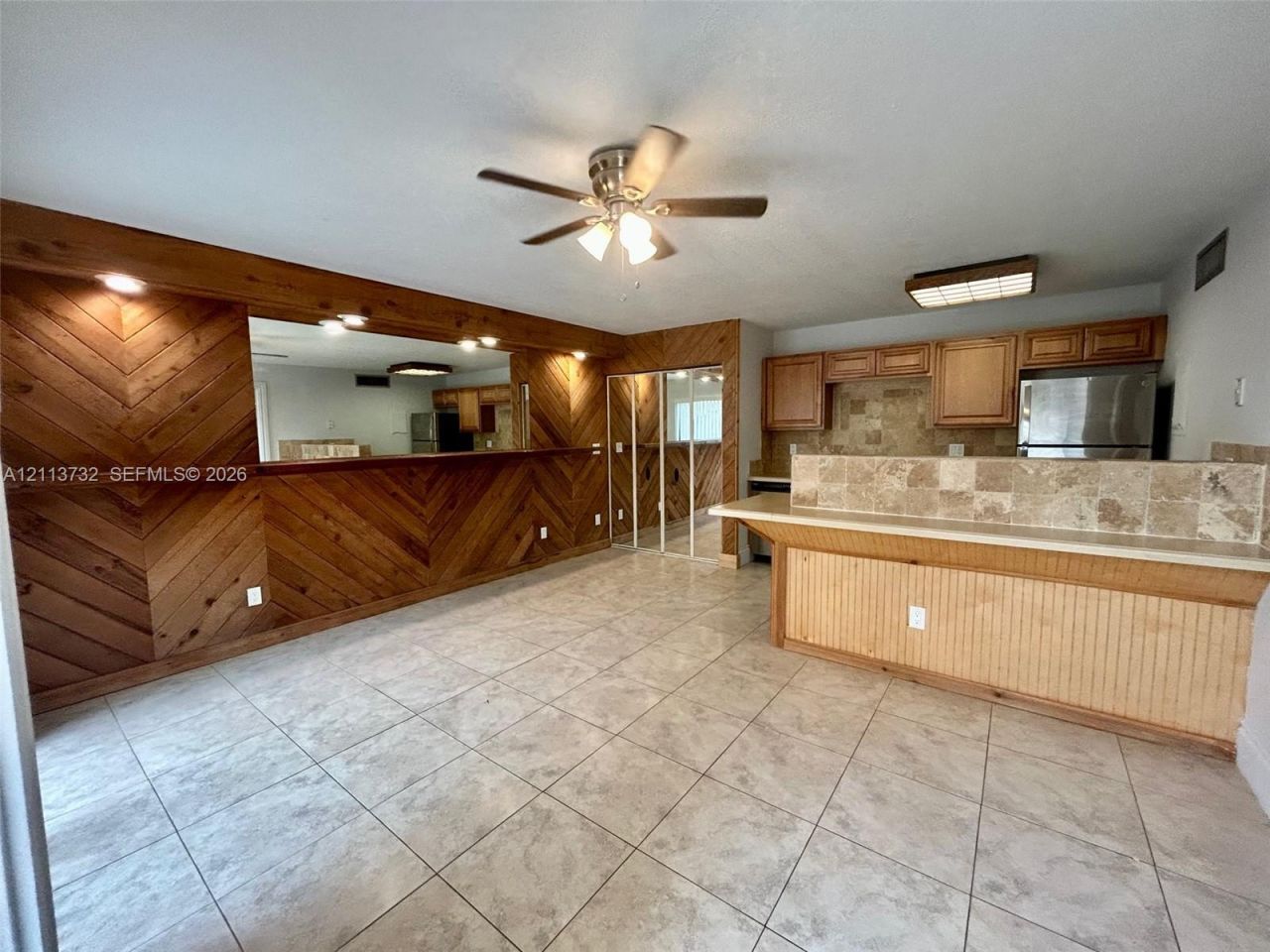 645 Executive Center Dr , Unit R107, West Palm Beach, FL 33401 Photo