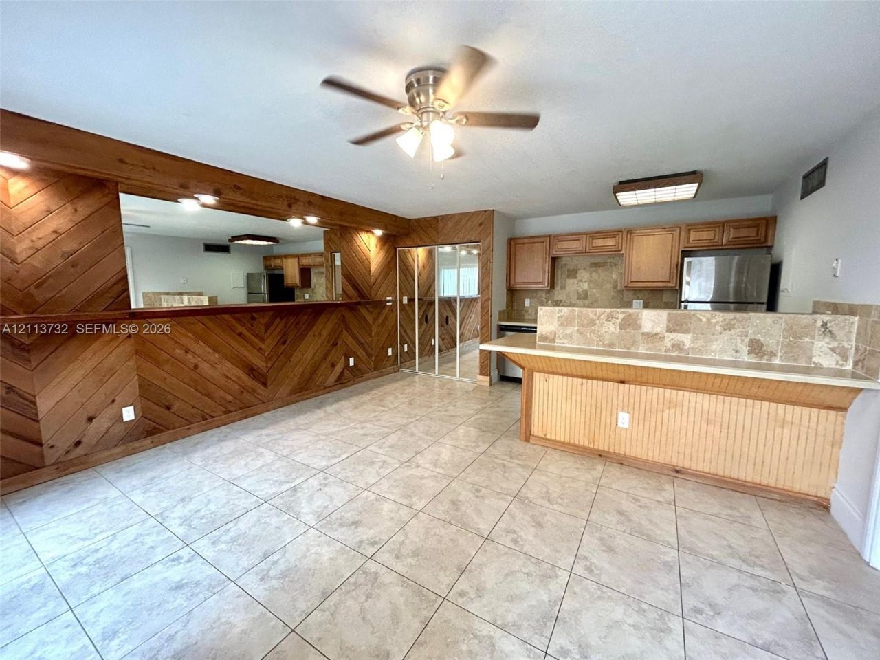 645 Executive Center Dr , Unit R107, West Palm Beach, FL 33401 Photo