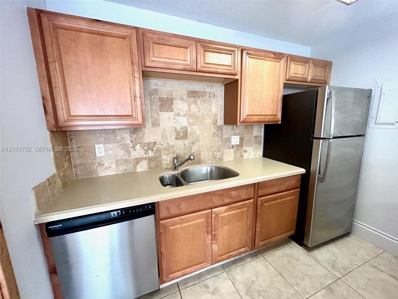 645 Executive Center Dr , Unit R107, West Palm Beach, FL 33401 Photo