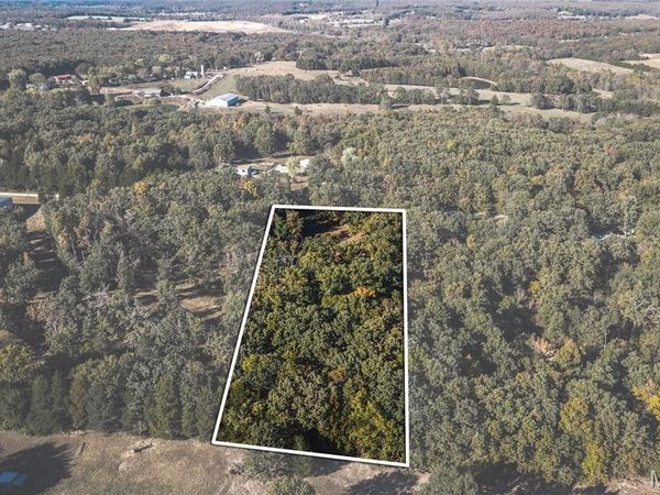 000 Brookhaven Court , Cuba, MO 65453