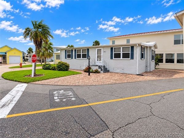 183 Nettles Boulevard , Jensen Beach, FL 34957