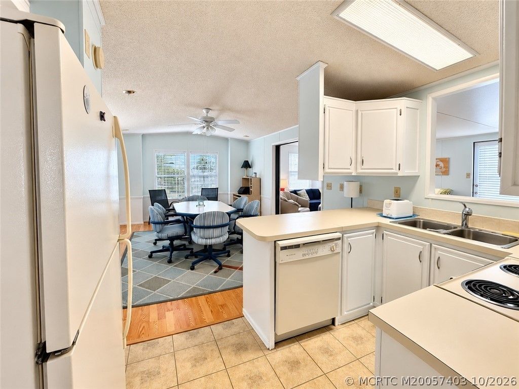 183 Nettles Boulevard , Jensen Beach, FL 34957 Photo
