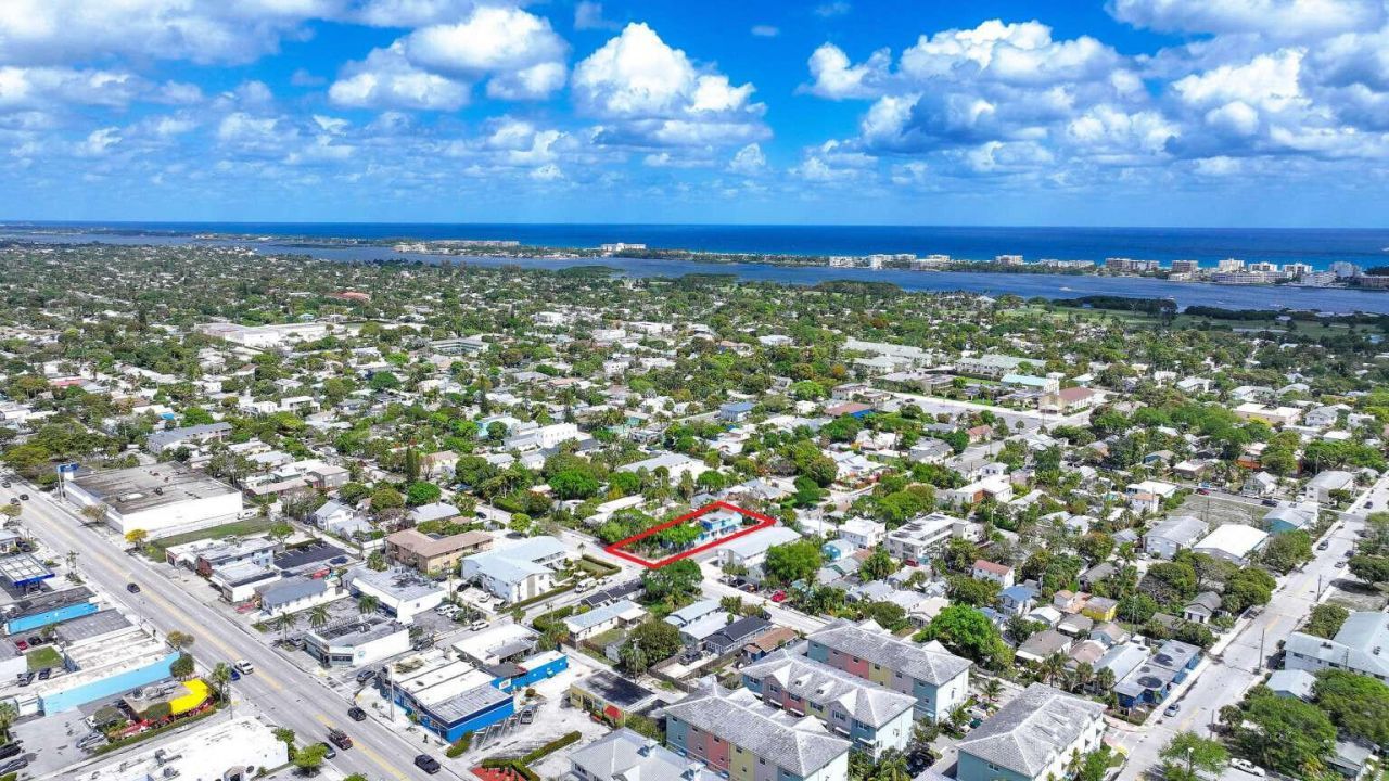 714 N 4th Avenue N, Lake Worth Beach, FL 33460 Photo