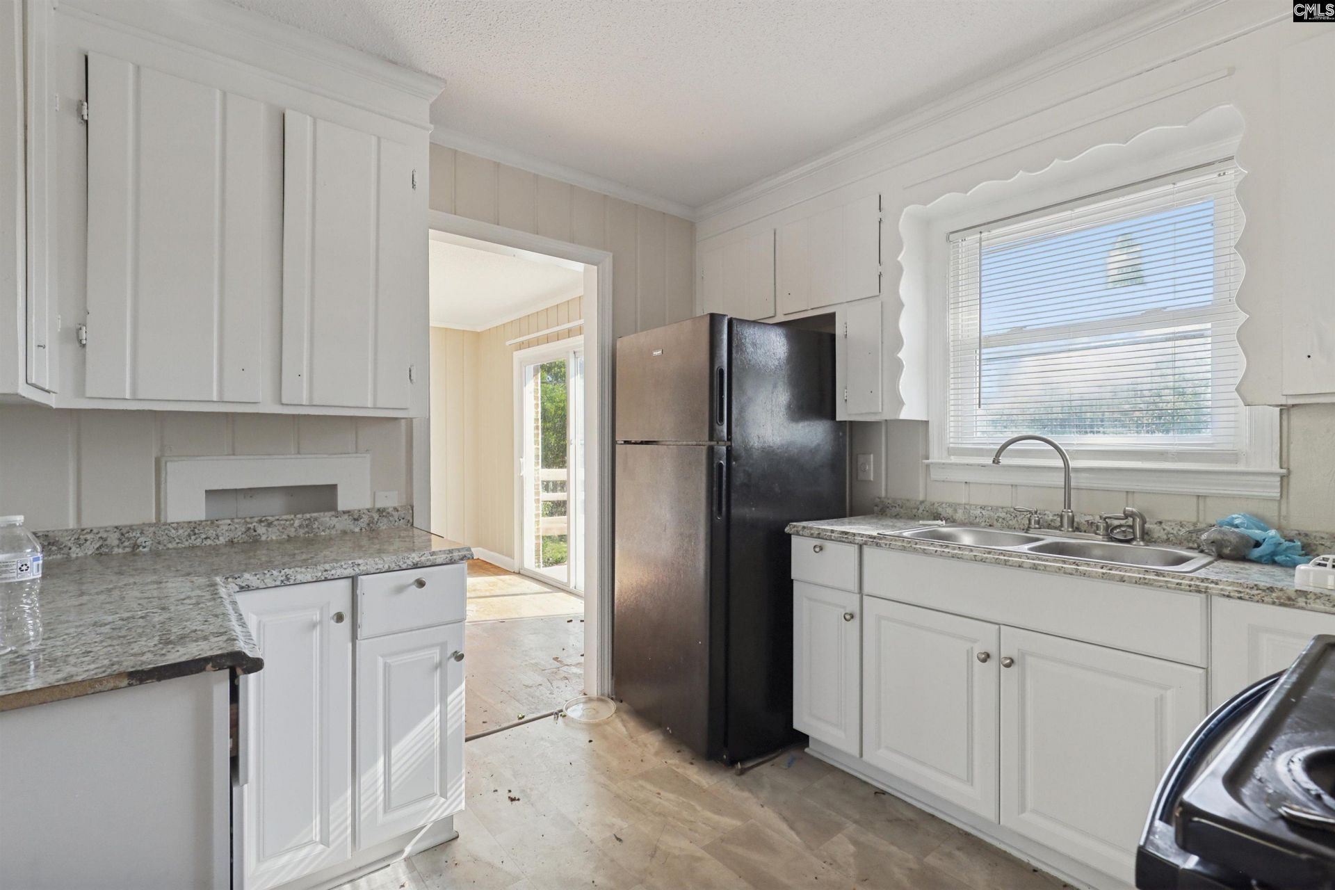 2314 Newell Road  Photo 8