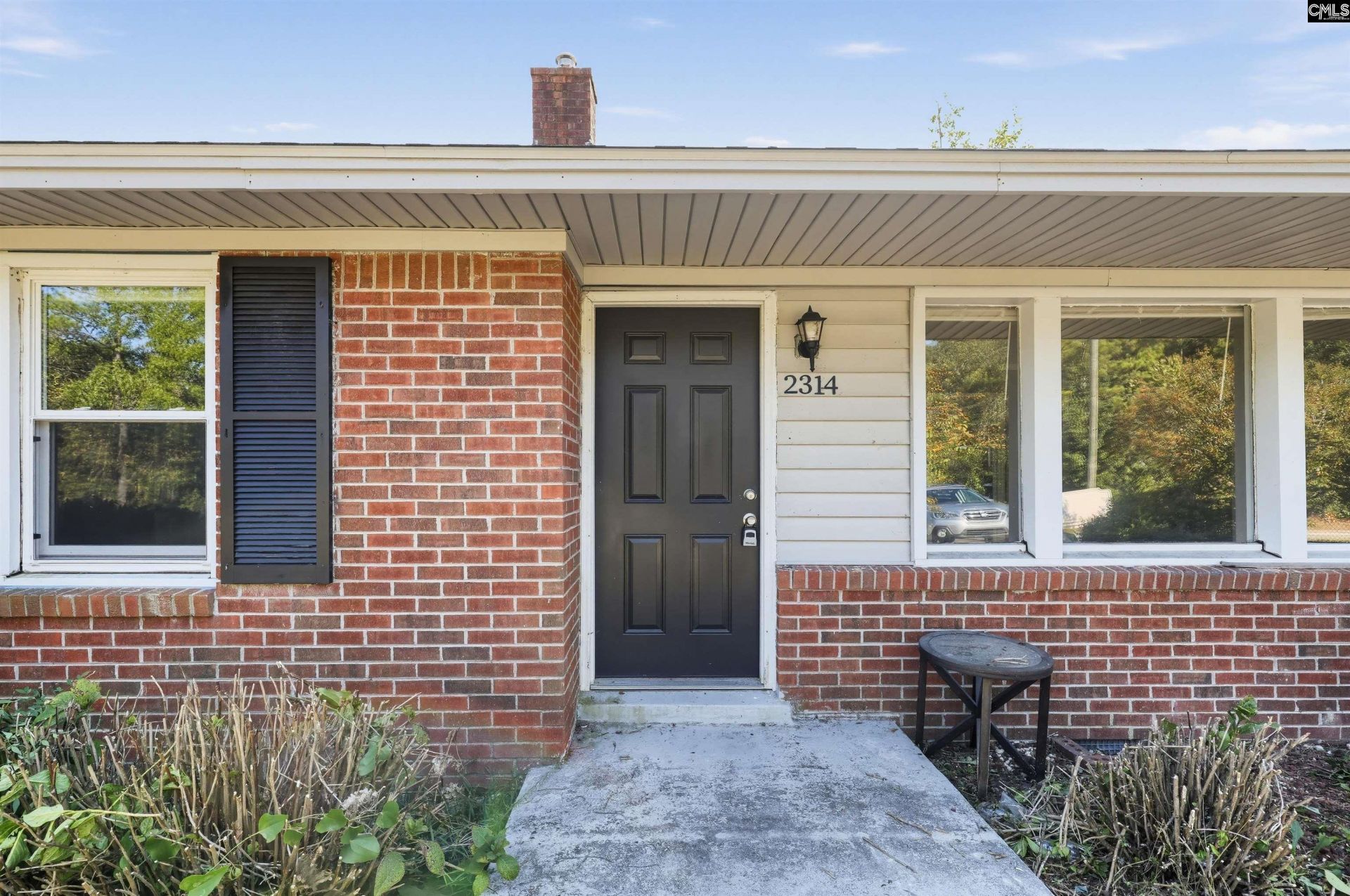 2314 Newell Road  Photo 4