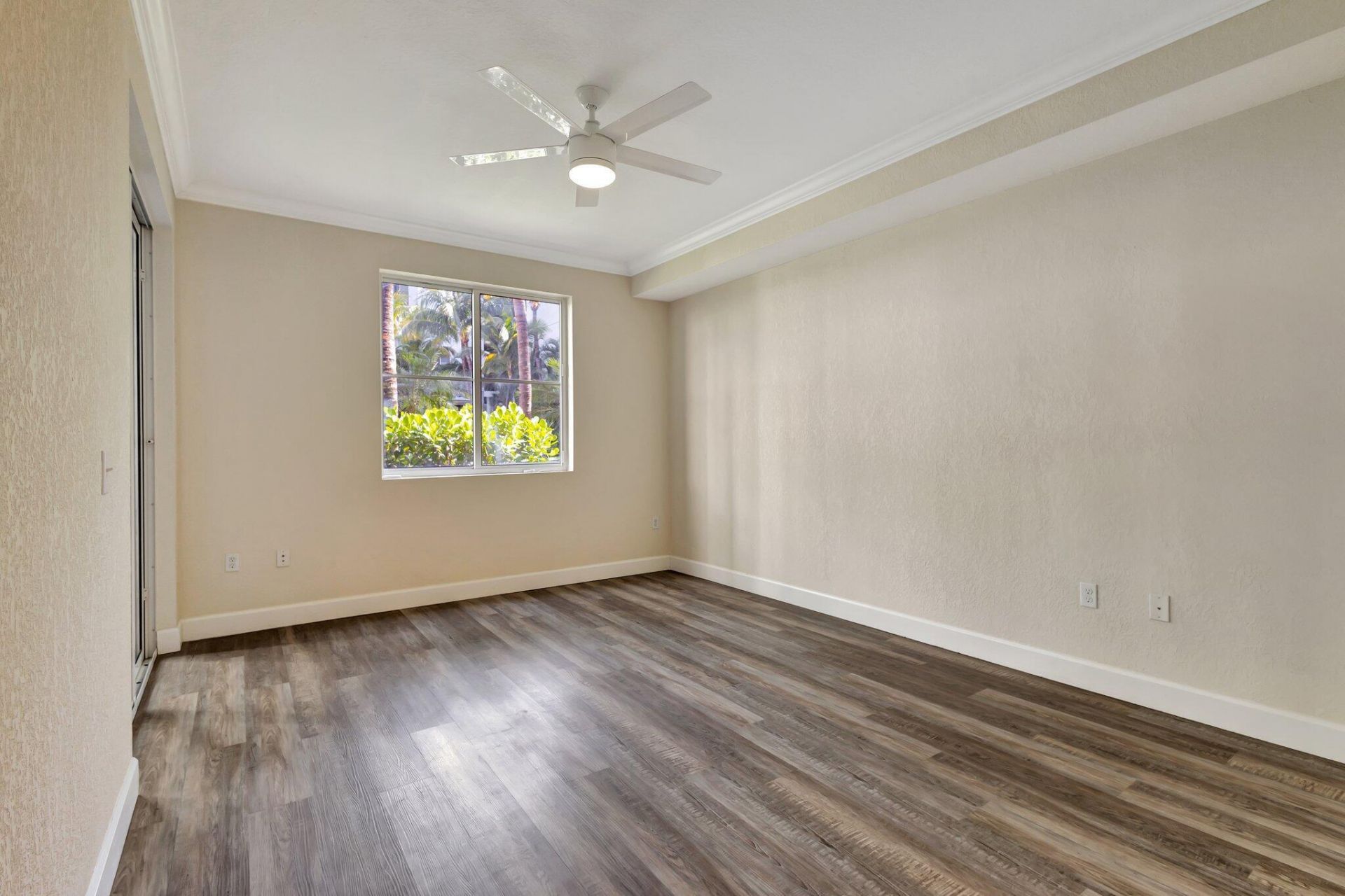 1660 Renaissance Commons Boulevard, Unit 2124, Boynton Beach, FL 33426 Photo