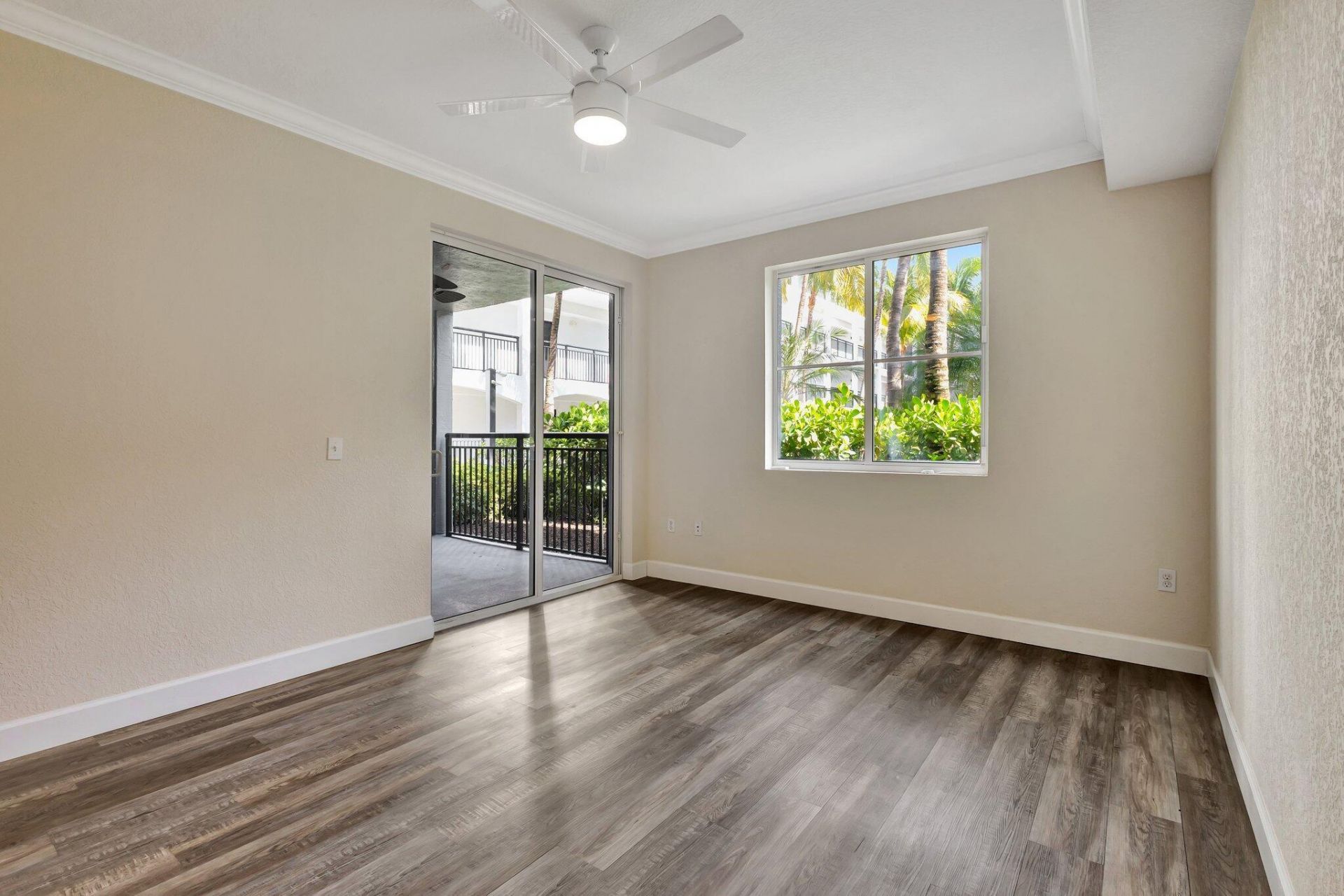 1660 Renaissance Commons Boulevard, Unit 2124, Boynton Beach, FL 33426 Photo