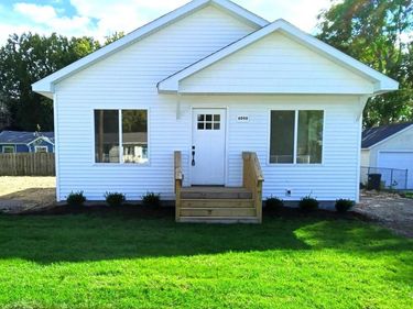6048 Pearl Street , Burton, Mi 48509
