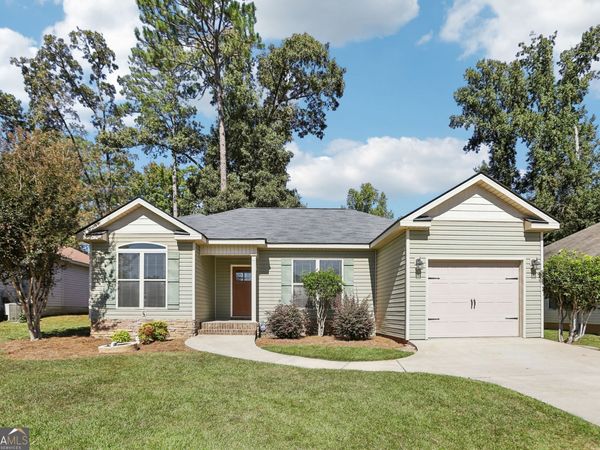 506 Leisure Lake Drive, Warner Robins, GA 31088