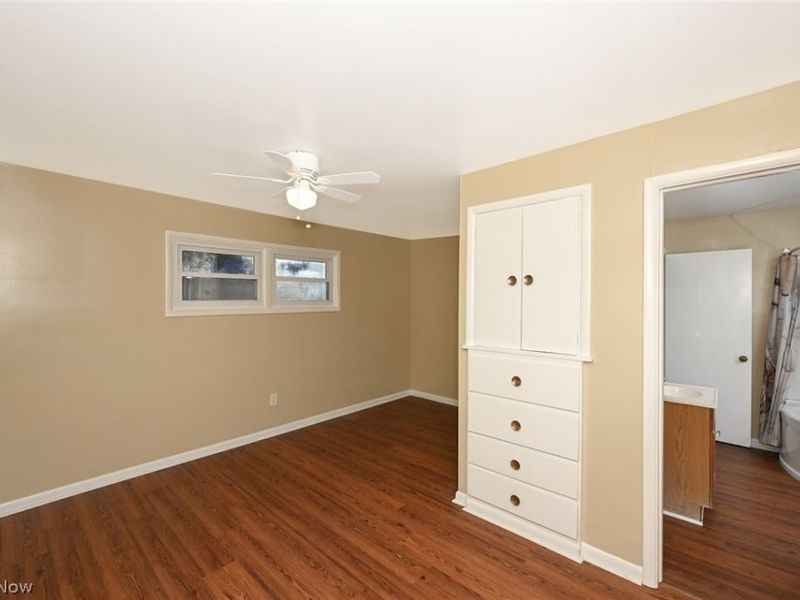 69 W Hiram Street , Barberton, OH 44203 Photo 19
