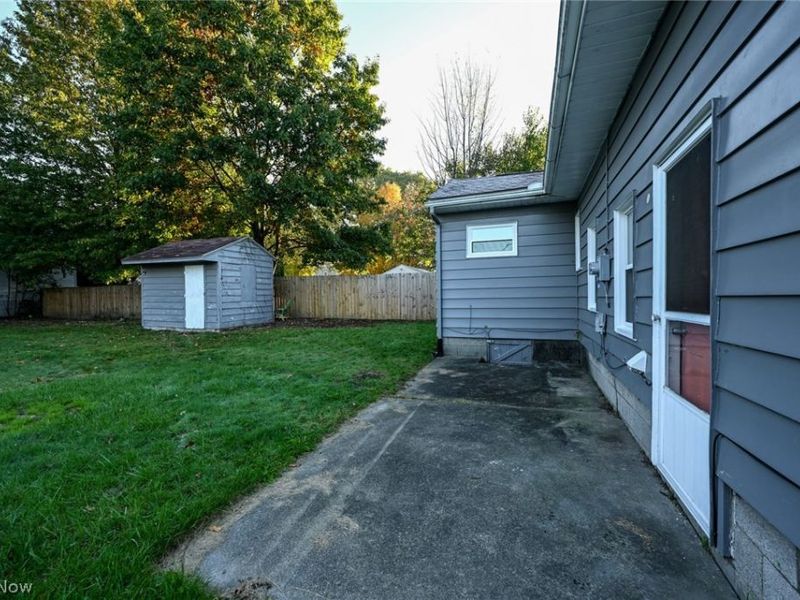69 W Hiram Street , Barberton, OH 44203 Photo 25