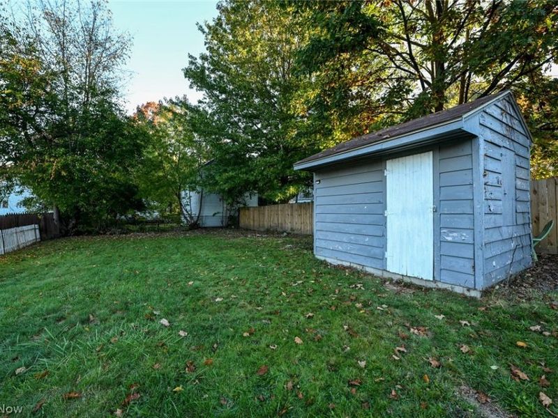 69 W Hiram Street , Barberton, OH 44203 Photo 30