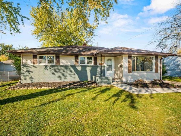 653 MCKINLEY STREET, Neenah, WI 54956
