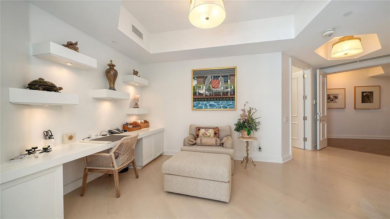 1241 Gulf Of Mexico Drive, Unit 803, Longboat Key, FL 34228 Photo