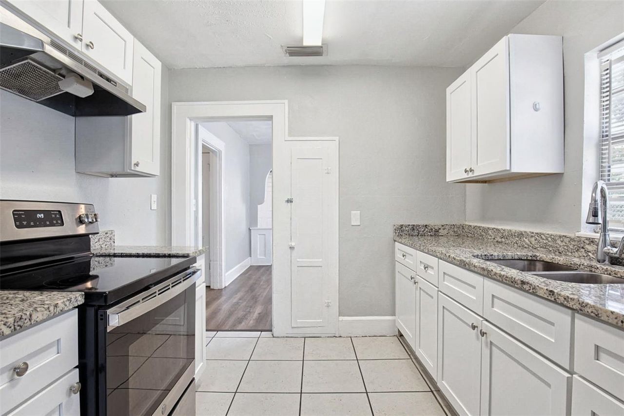 3521 21st Avenue S, Saint Petersburg, FL 33711 Photo