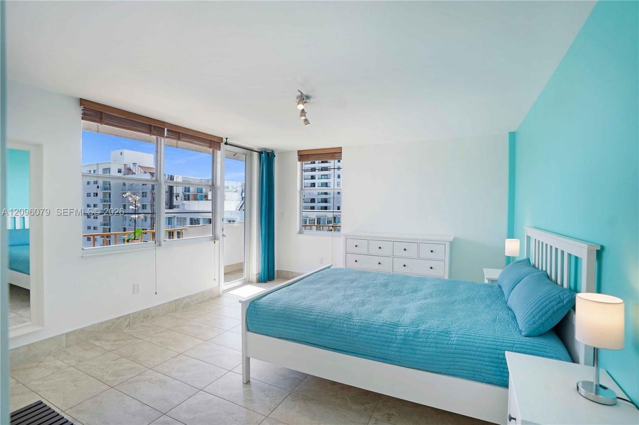 245 18 St , Unit 902, Miami Beach, FL 33139 Photo
