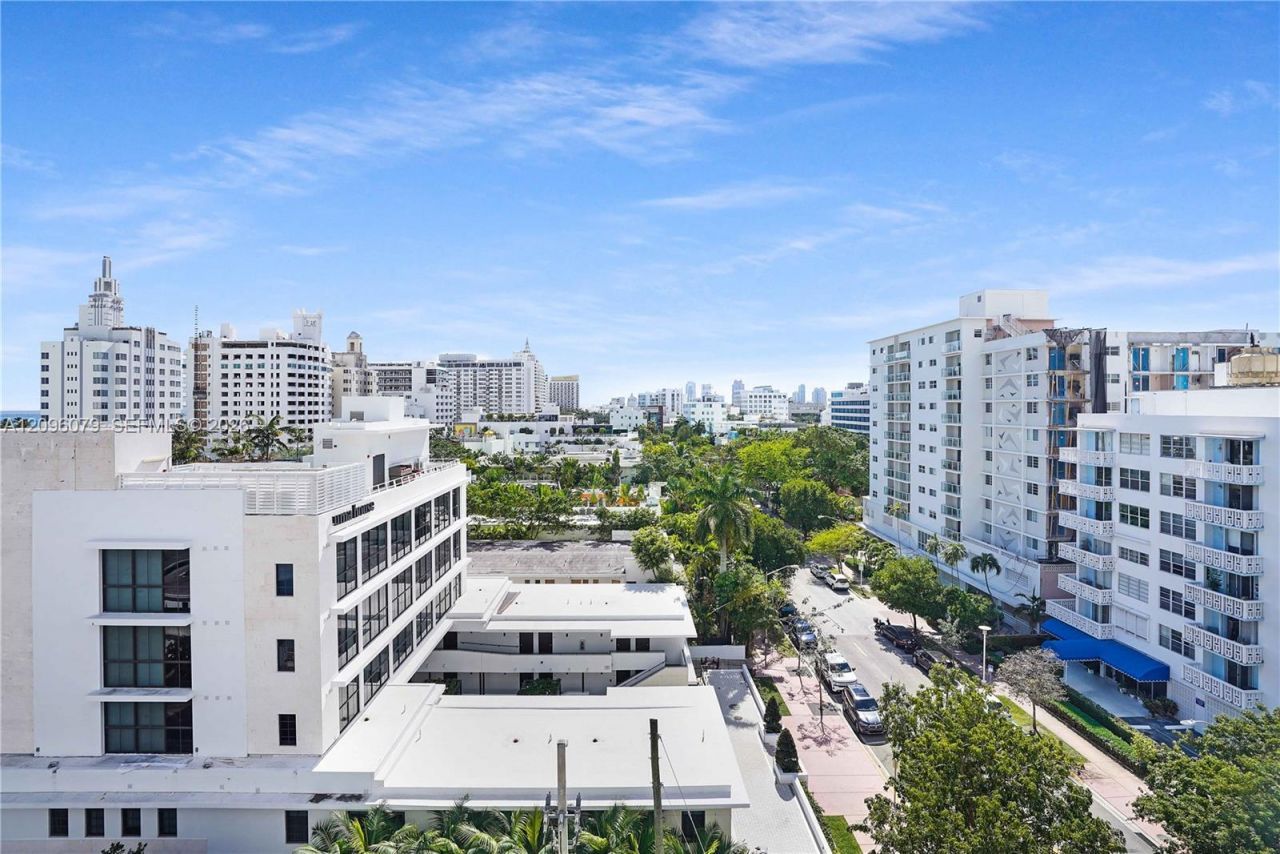 245 18 St , Unit 902, Miami Beach, FL 33139 Photo