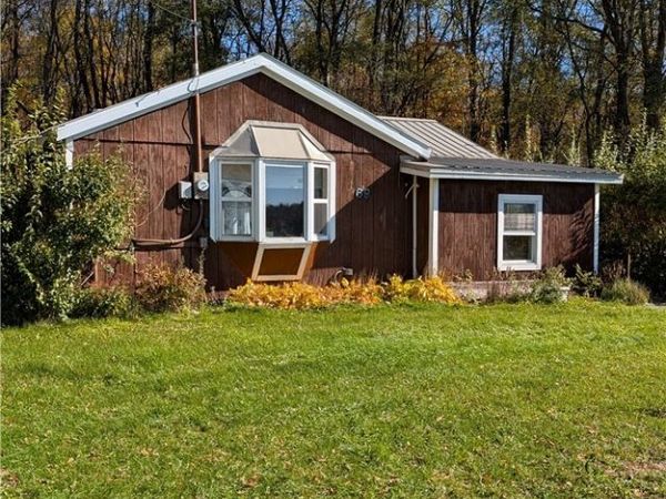 69 Club Dr. , Pulaski, NY 13142