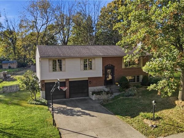 1683 Garry Drive, Bellbrook, OH 45305