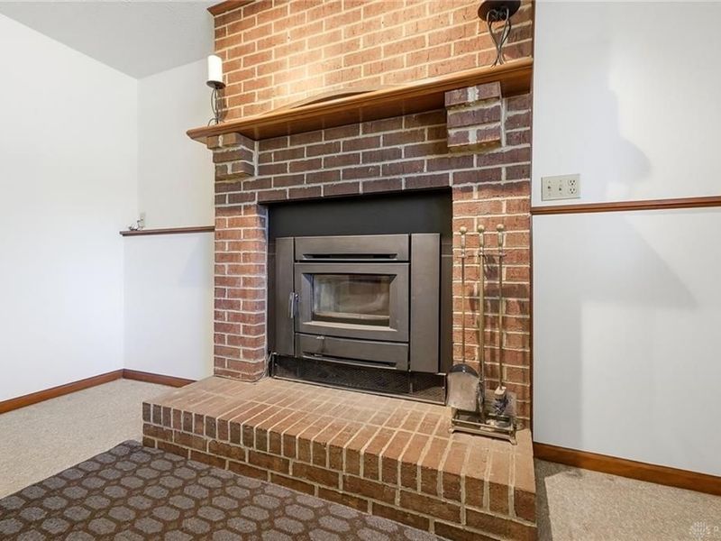 1683 Garry Drive, Bellbrook, OH 45305 Photo 32