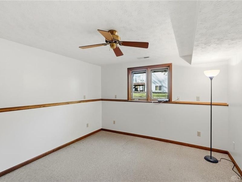 1683 Garry Drive, Bellbrook, OH 45305 Photo 33