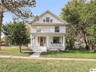 10521 N 143rd Street, Waverly, NE 68462