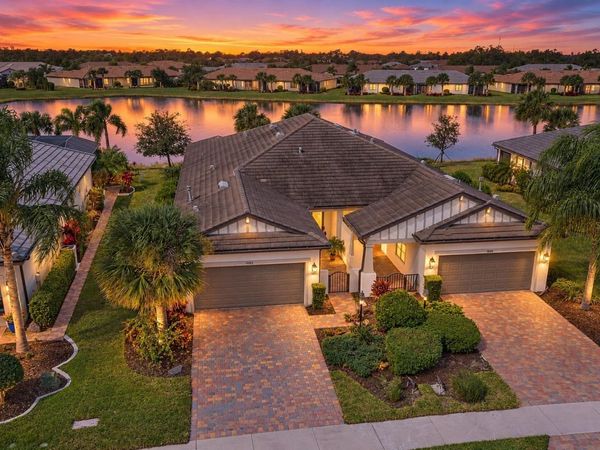 7022 HOLBROOK COVE , LAKEWOOD RANCH, FL 34202