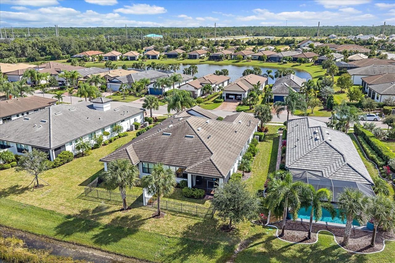 7022 Holbrook Cove , Lakewood Ranch, FL 34202 Photo