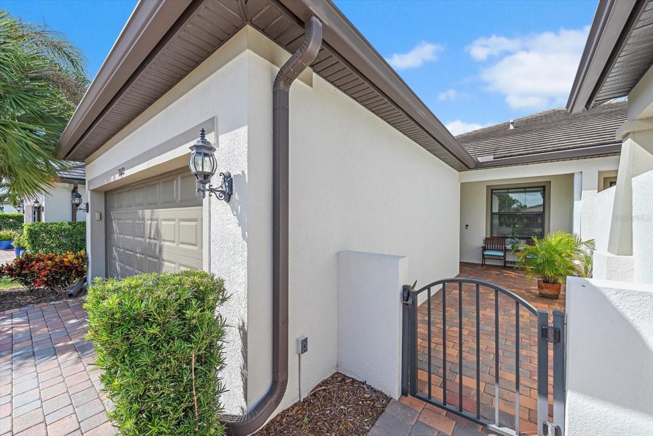 7022 Holbrook Cove , Lakewood Ranch, FL 34202 Photo