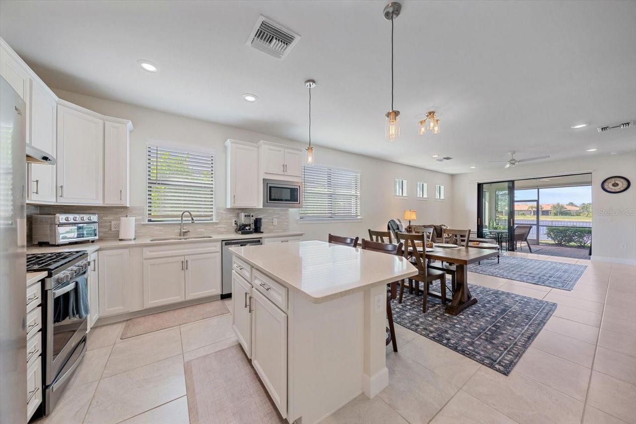 7022 Holbrook Cove , Lakewood Ranch, FL 34202 Photo