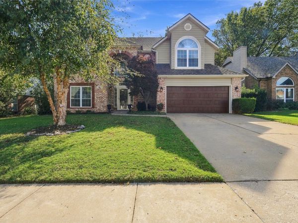 3805 W El Paso Street , Broken Arrow, OK 74012