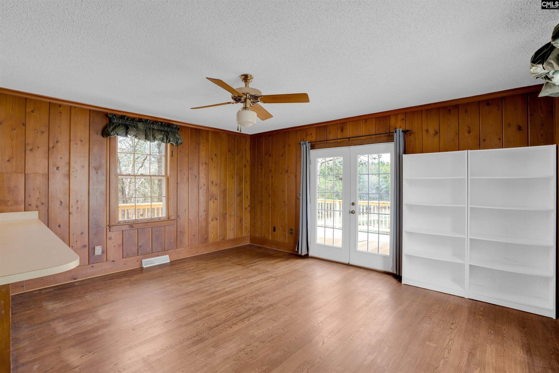 932 Toms Creek Road Photo 23