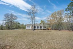 932 Toms Creek Road photo 4