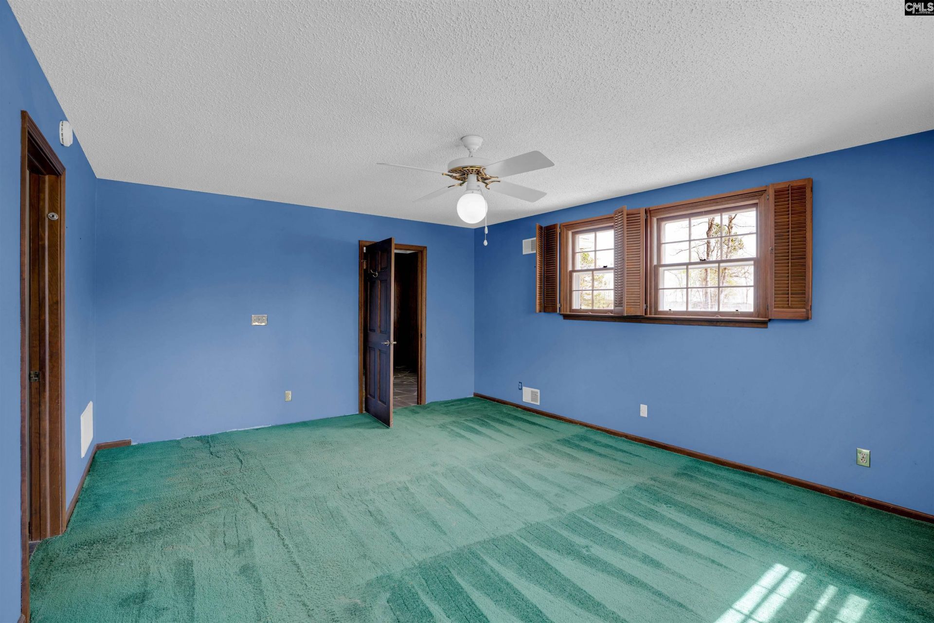 932 Toms Creek Road Photo 31