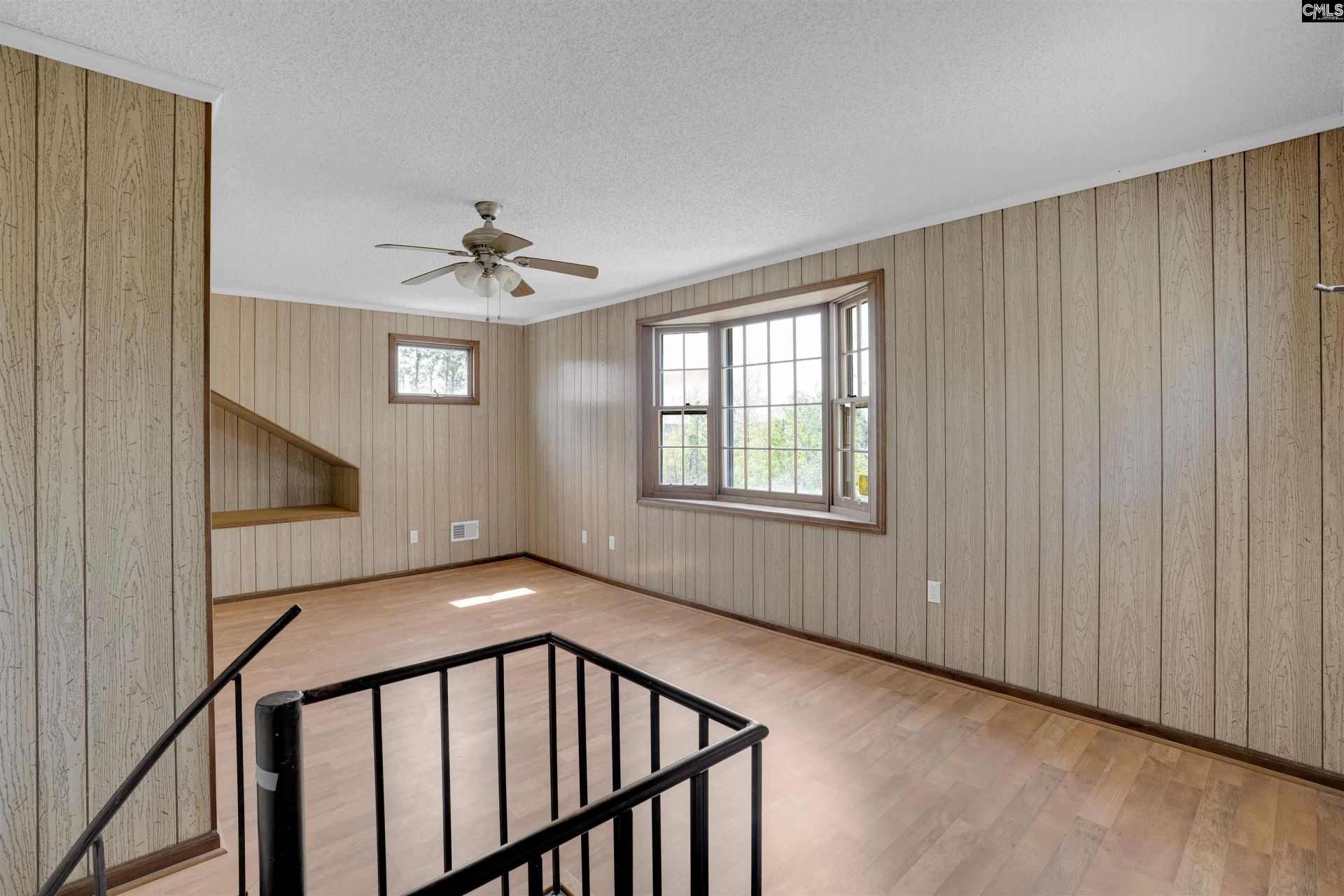 932 Toms Creek Road Photo 35