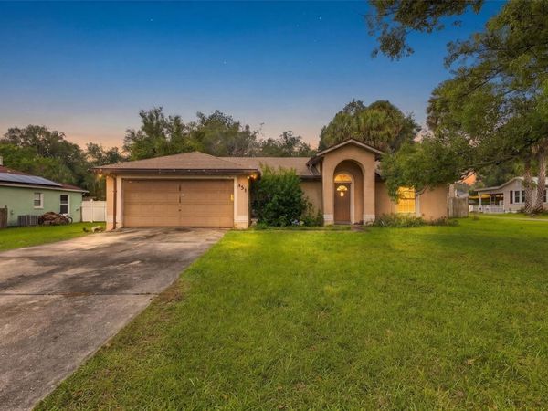 451 E FRENCH AVENUE, ORANGE CITY, FL 32763