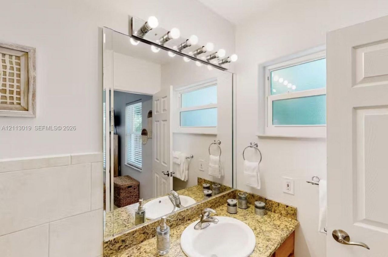 360 3rd St , Key Colony, FL 33051 Photo