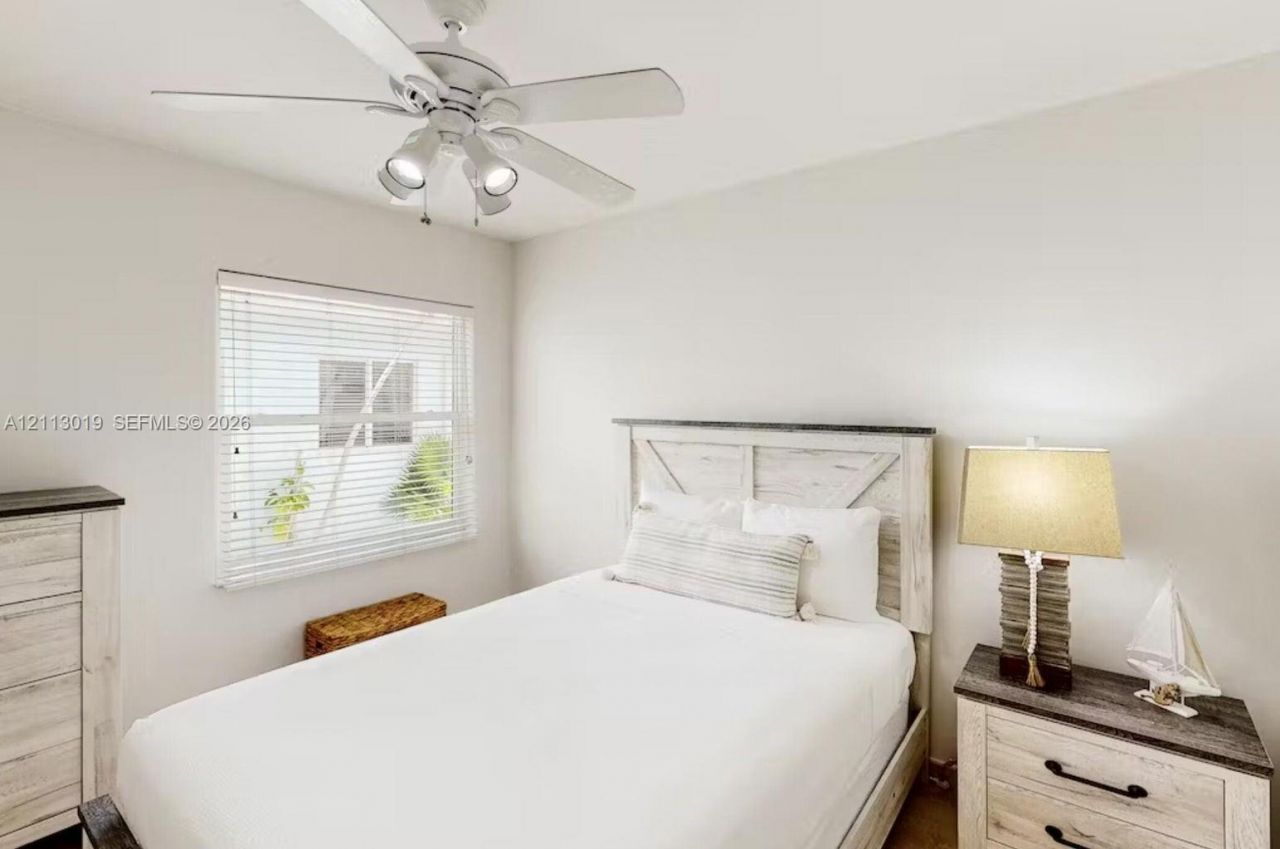360 3rd St , Key Colony, FL 33051 Photo