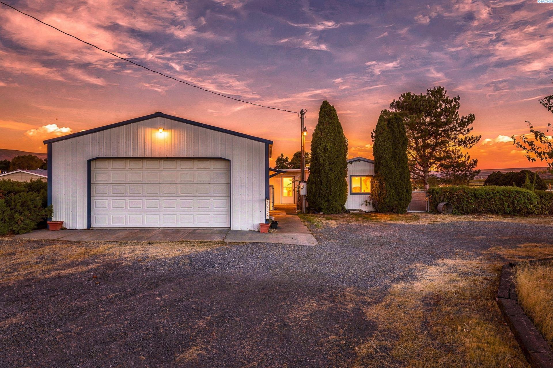 33604 N Sunset Rd. primary photo