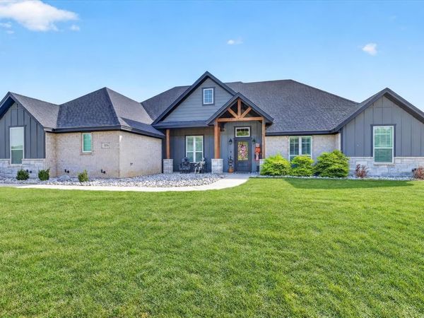 1074 Knoxmiller Court, Weatherford, TX 76088