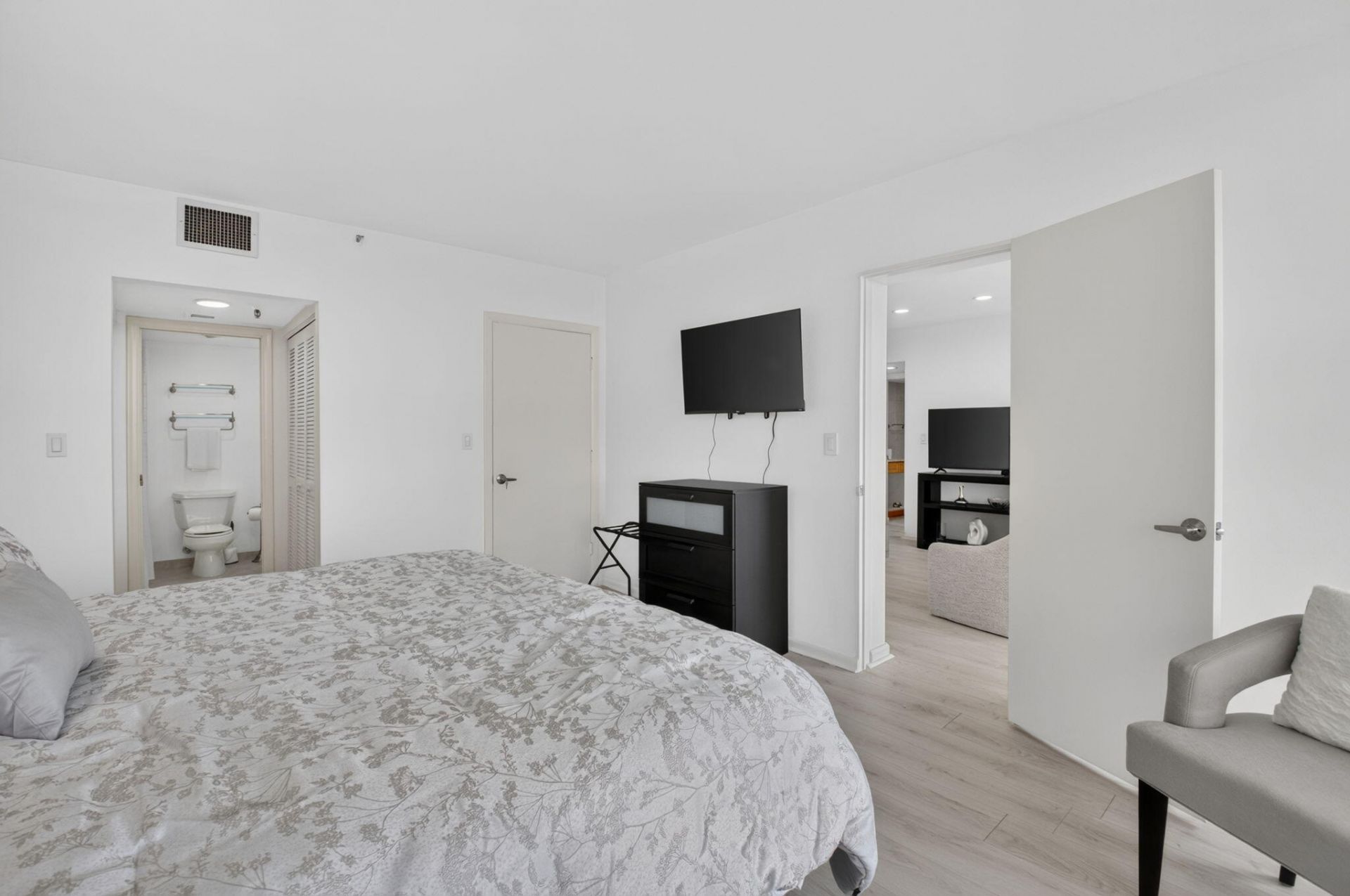 6875 Willow Wood Drive, Unit 2076, Boca Raton, FL 33434 Photo